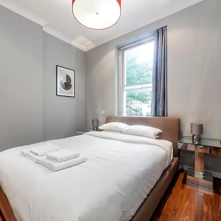 Bright & Modern 1Bdr Flat Near Lakeside Road Londres Exterior foto