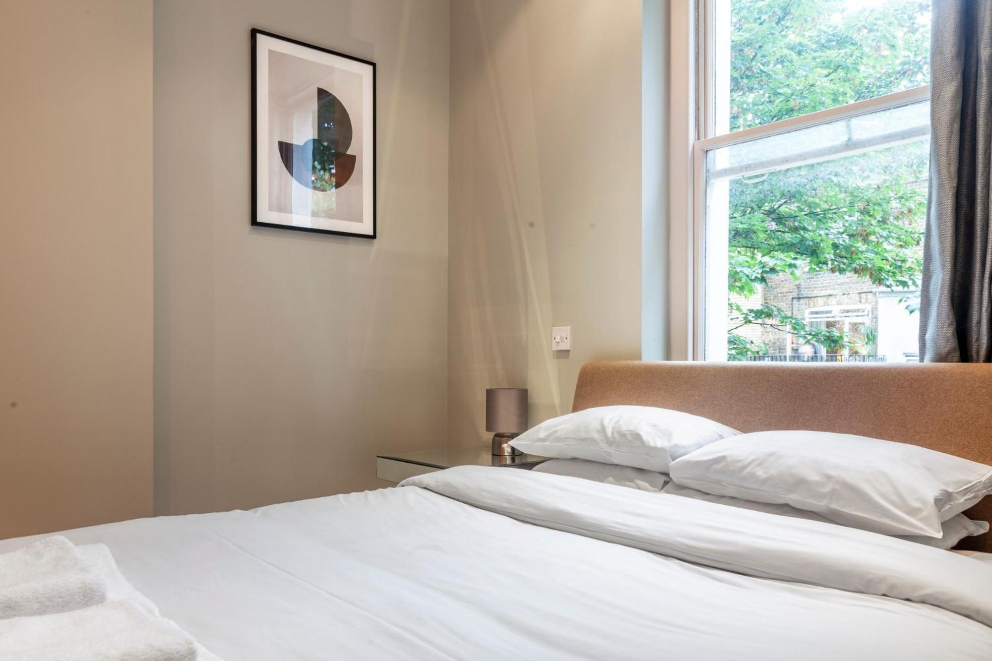 Appartamento Bright & Modern 1bdr Flat Near Lakeside Road